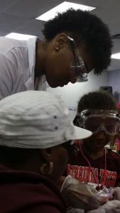 2014Workshp-Des mom and grandma science